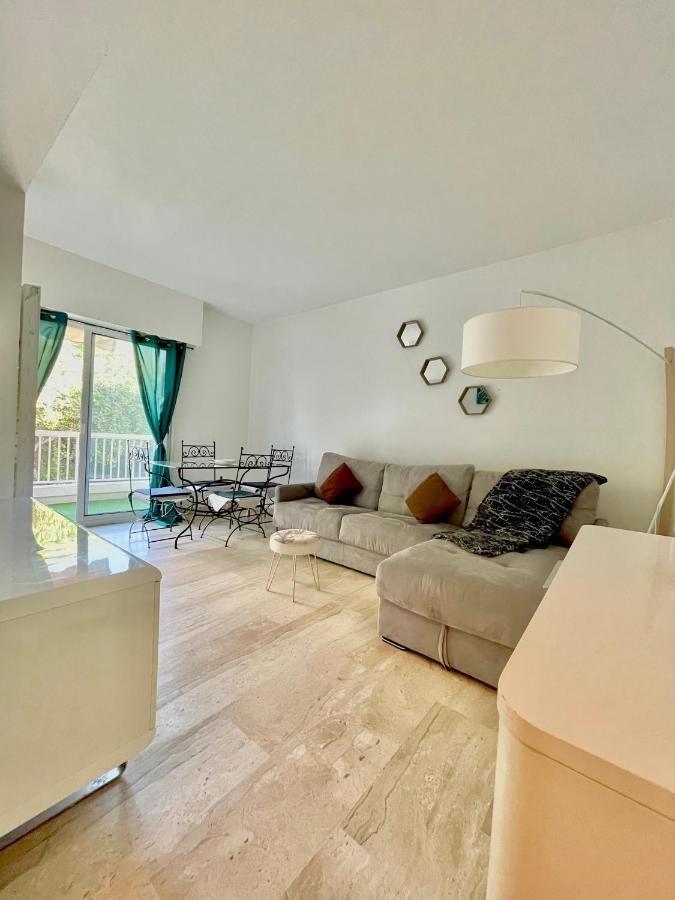 Residence Standing Riviera Golf Mandelieu Εξωτερικό φωτογραφία